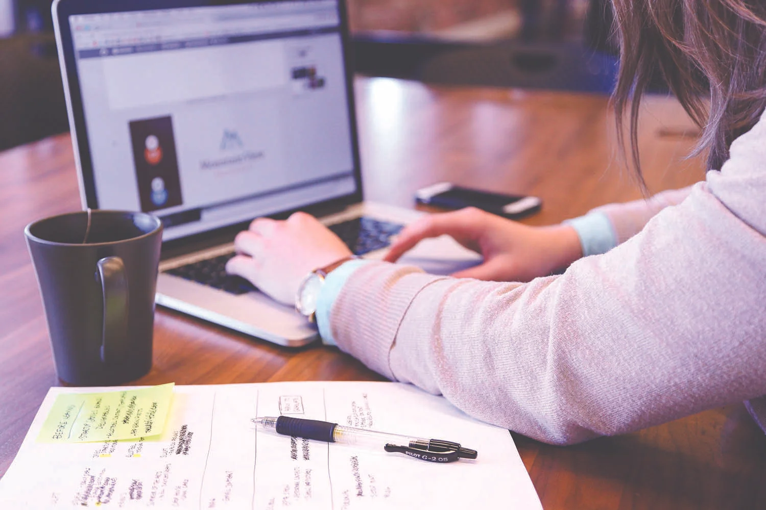 The Realities of Starting a Business While Still Employed