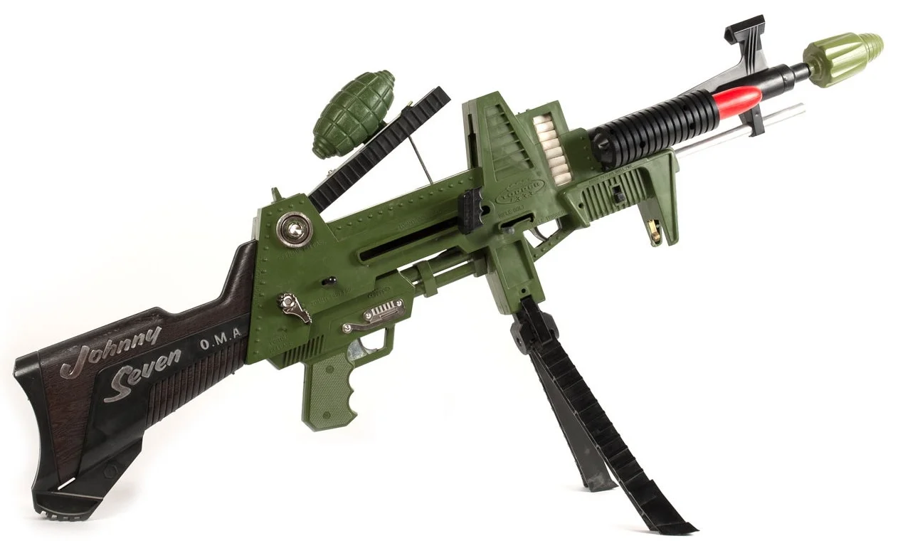Johnny_Seven_OMA_toy_gun.jpg