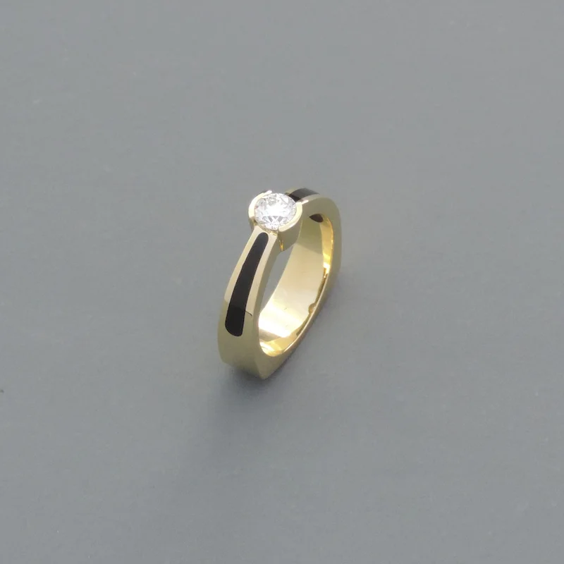 Coronet Ring 4.jpg