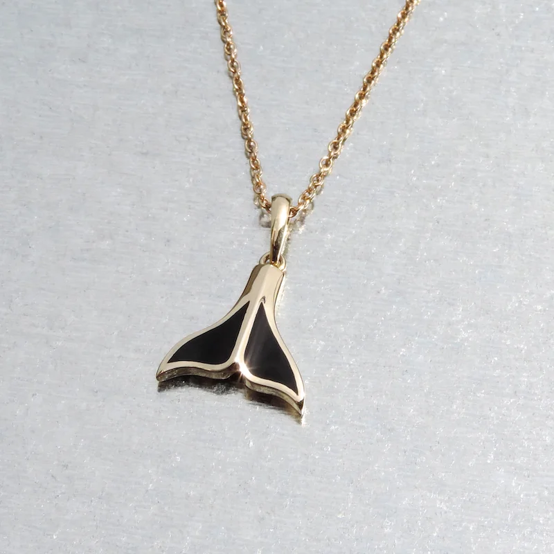 Whale Diving Pendant 1.jpg