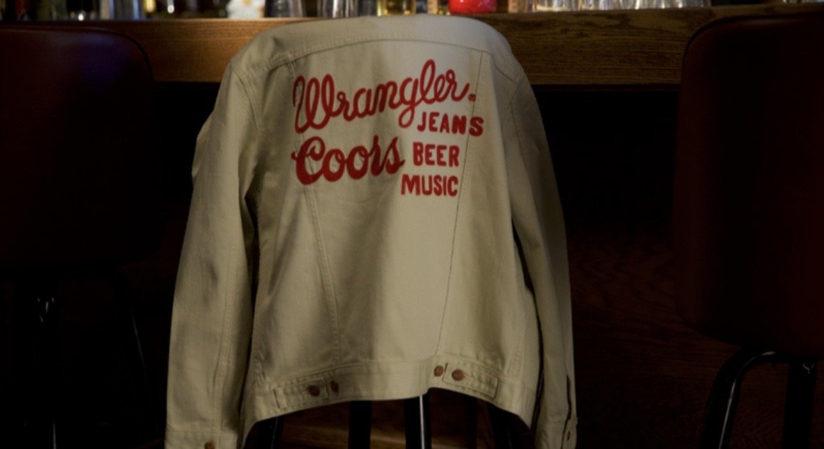 coors banquet and wranglers with chase rice singing connie Lou