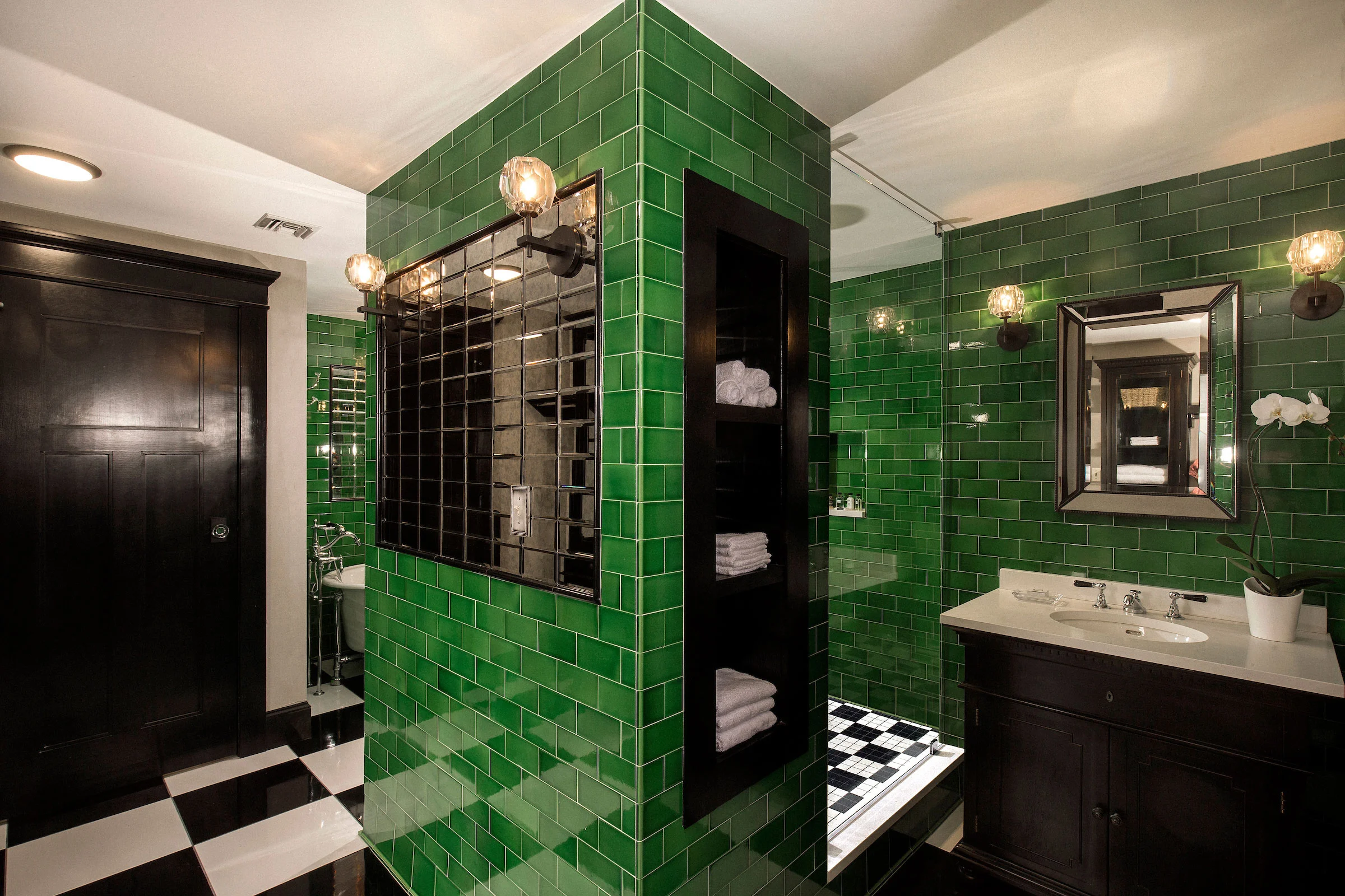 the-emerald-room-6.jpg