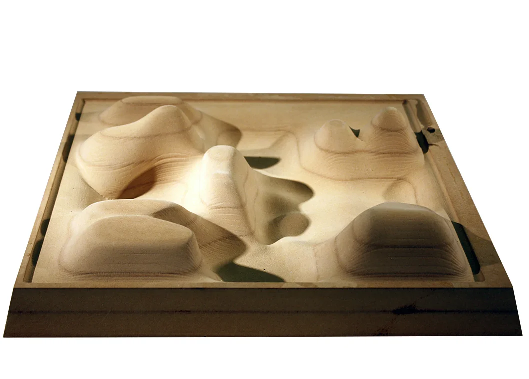  Milled topography for vacuum formed stage 