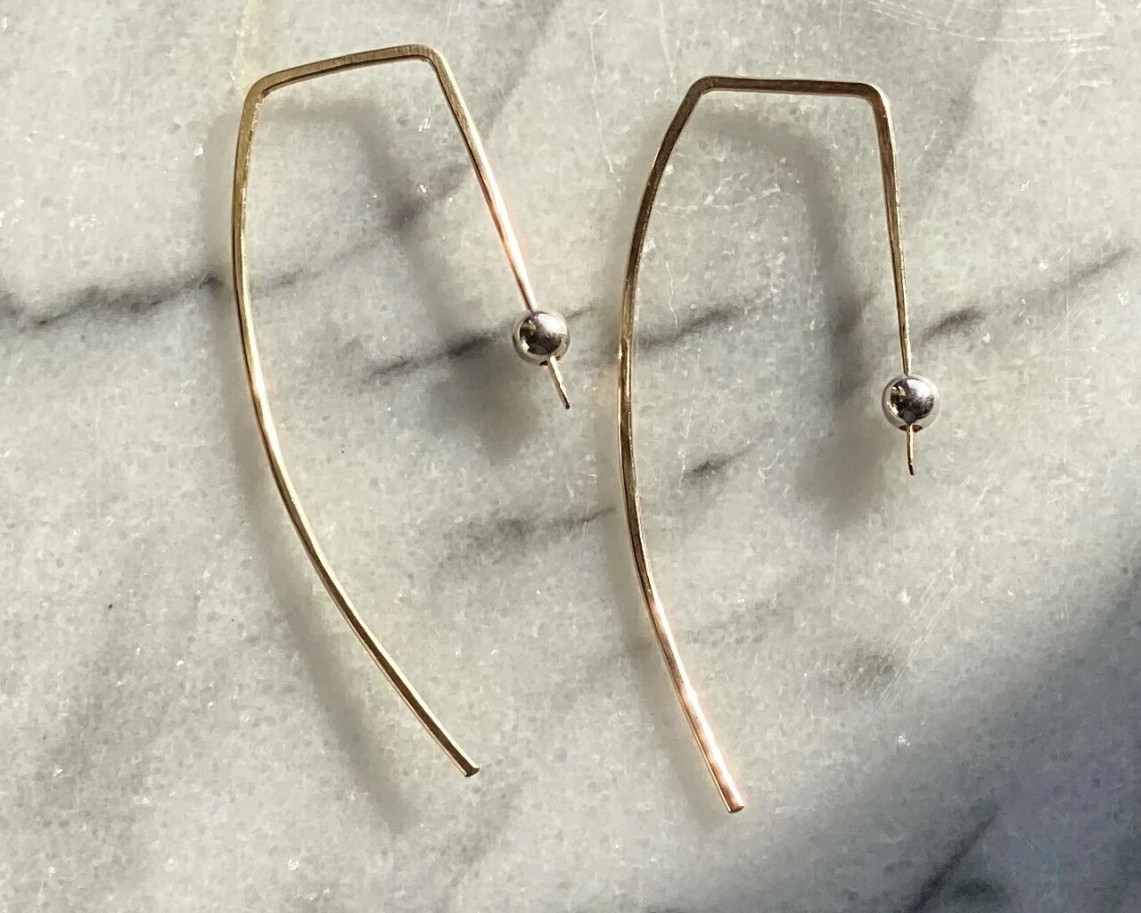 E7F74C2B-C4AB-4DE8-B225-6B289792C074