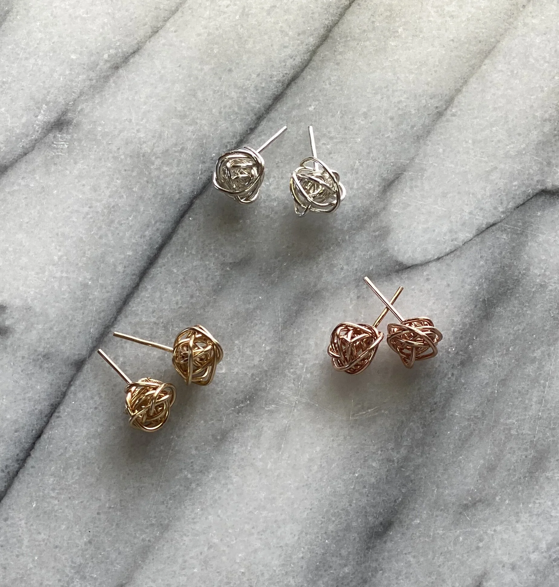 E4074D22-1616-47AA-98EC-01D99C2D2E94