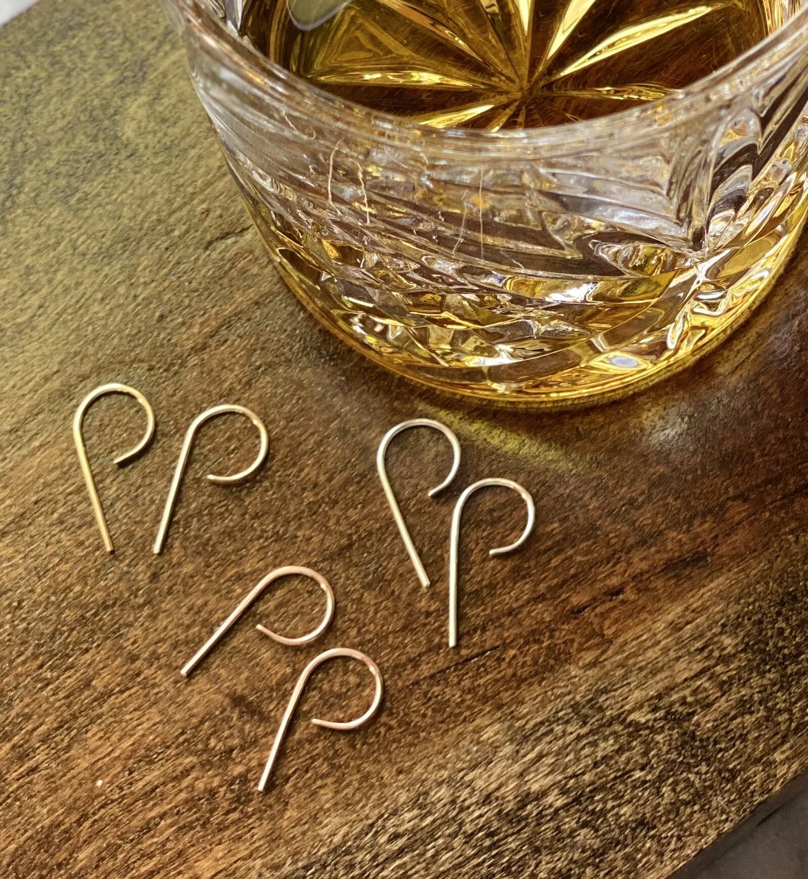 686EF9A6-7BEA-429A-8A67-4C6AE84CA7DE