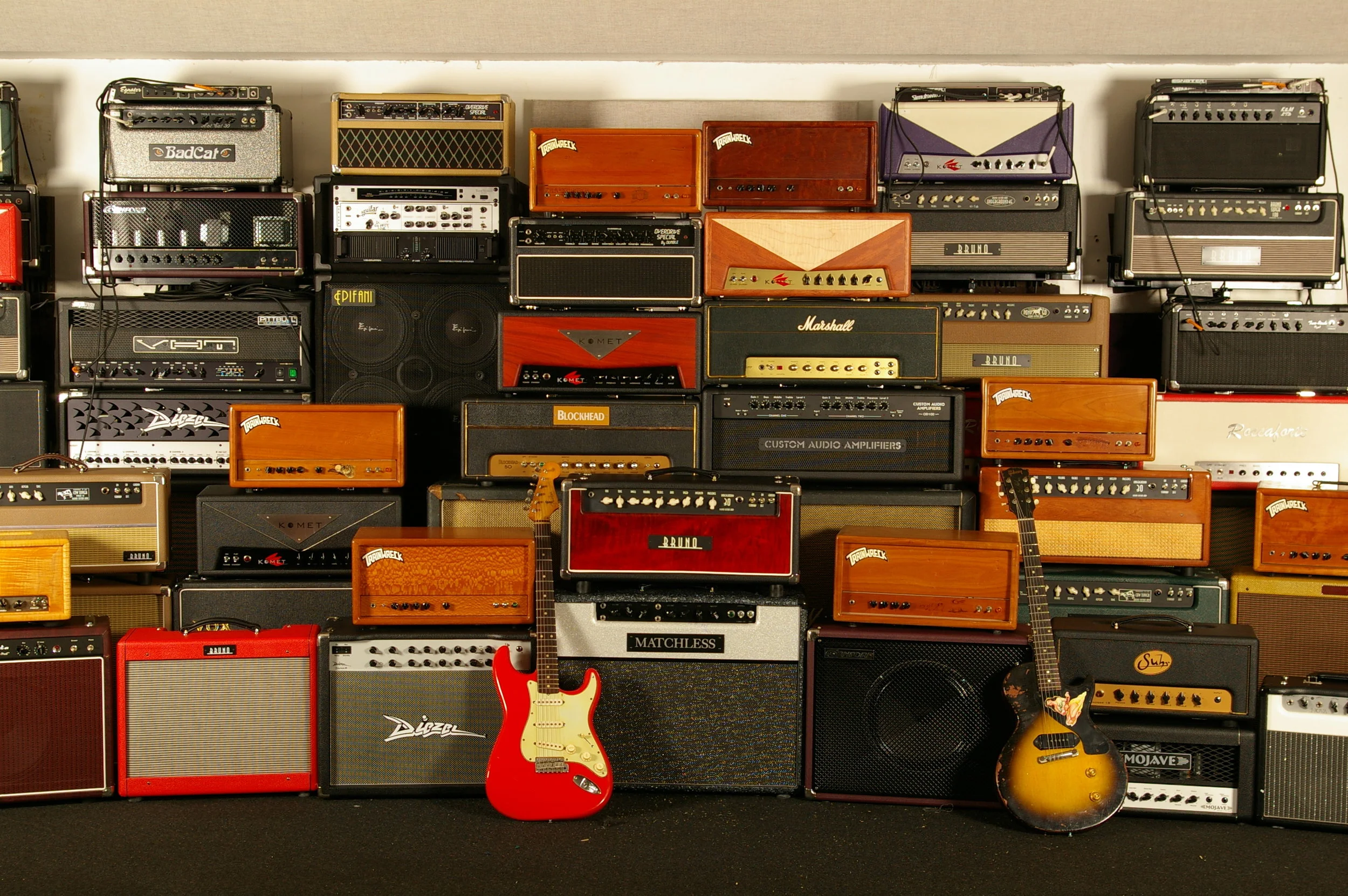Ultra Sound Amp Sales 073.jpg