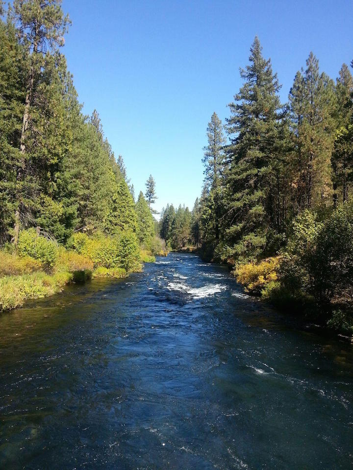 Flyfish Metolius River-waterfalls-hike