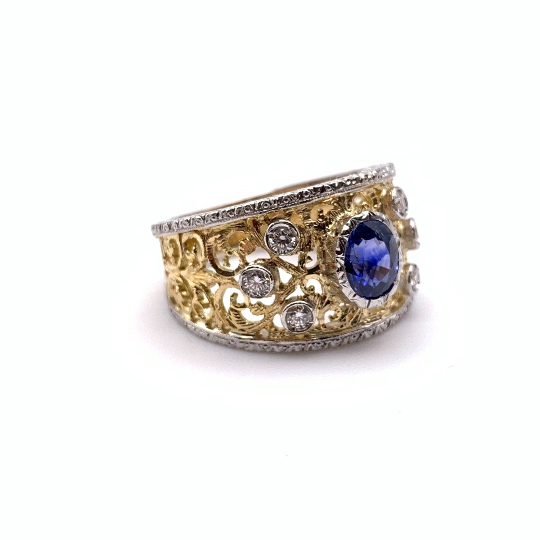 Sapphire Ginevra Ring