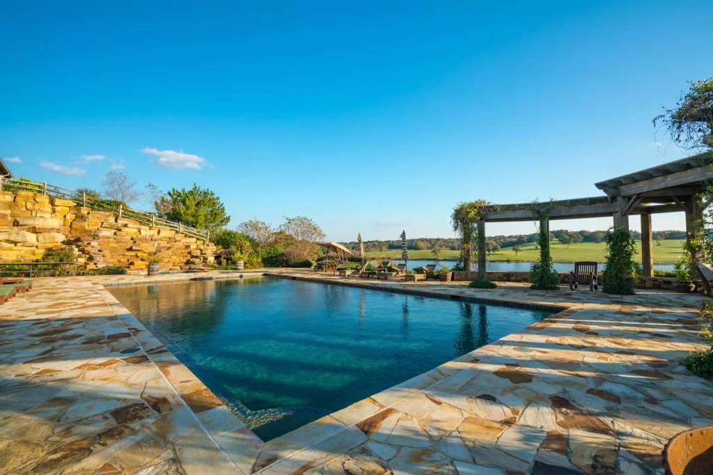 Pool - Angle 2.jpg