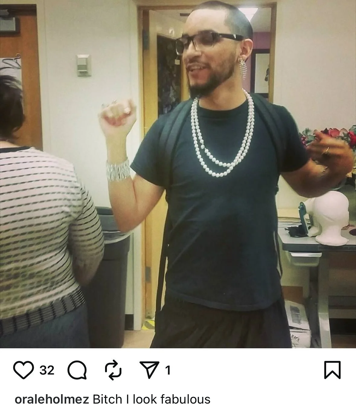 HBD, Part II
@oraleholmez 

Ladies‼️ I&rsquo;m currently taking applications for the role of &ldquo;Cu&ntilde;ada&rdquo; - I want a cool sister-in-law to be my bro&rsquo;s other half, and maybe you can get him to move back to the Bay and make me a T&