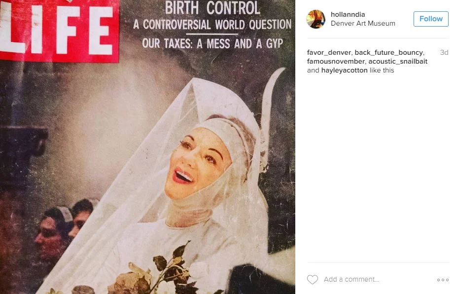 Lounge - Magazines 2.JPG