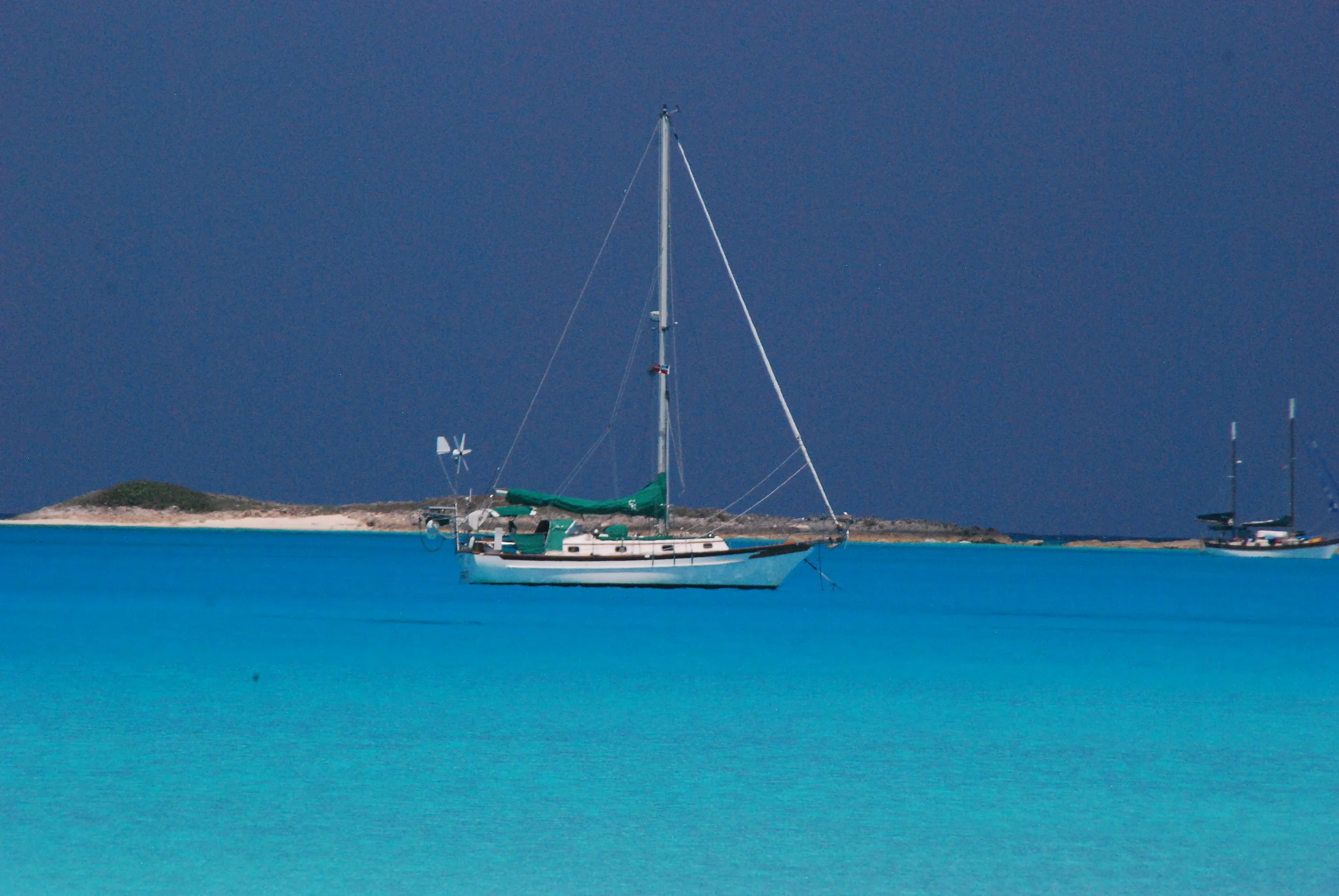 La Peregrina anchored at Conception Island in the Bahamas