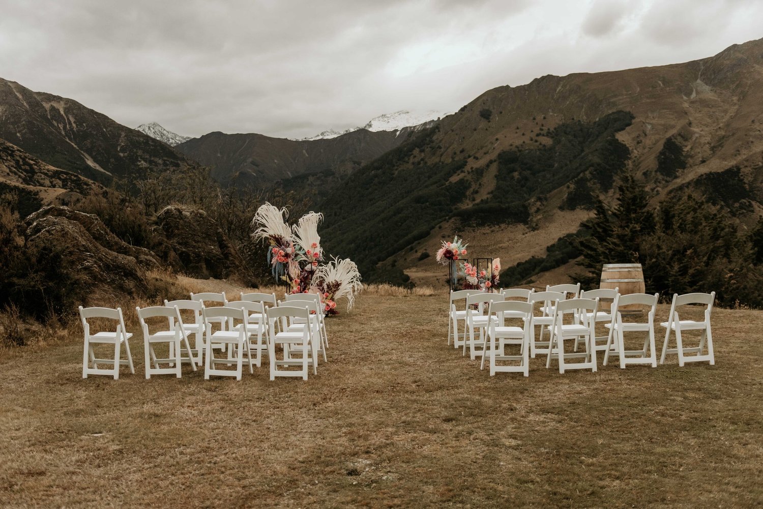 Queenstown wedding photographer and venues