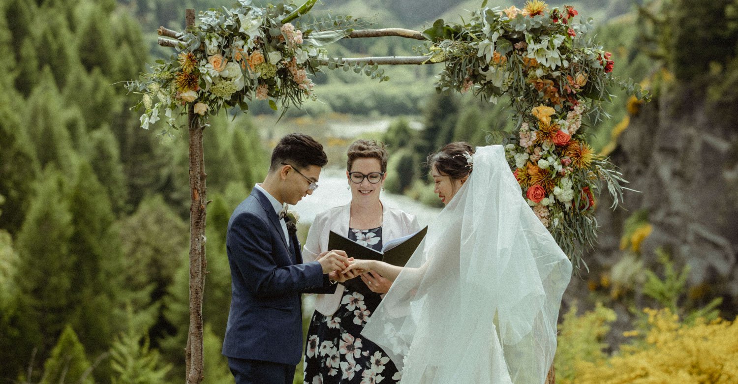 Queenstown Canyons Lodge outdoor wedding elopement photographer Panda Bay Films