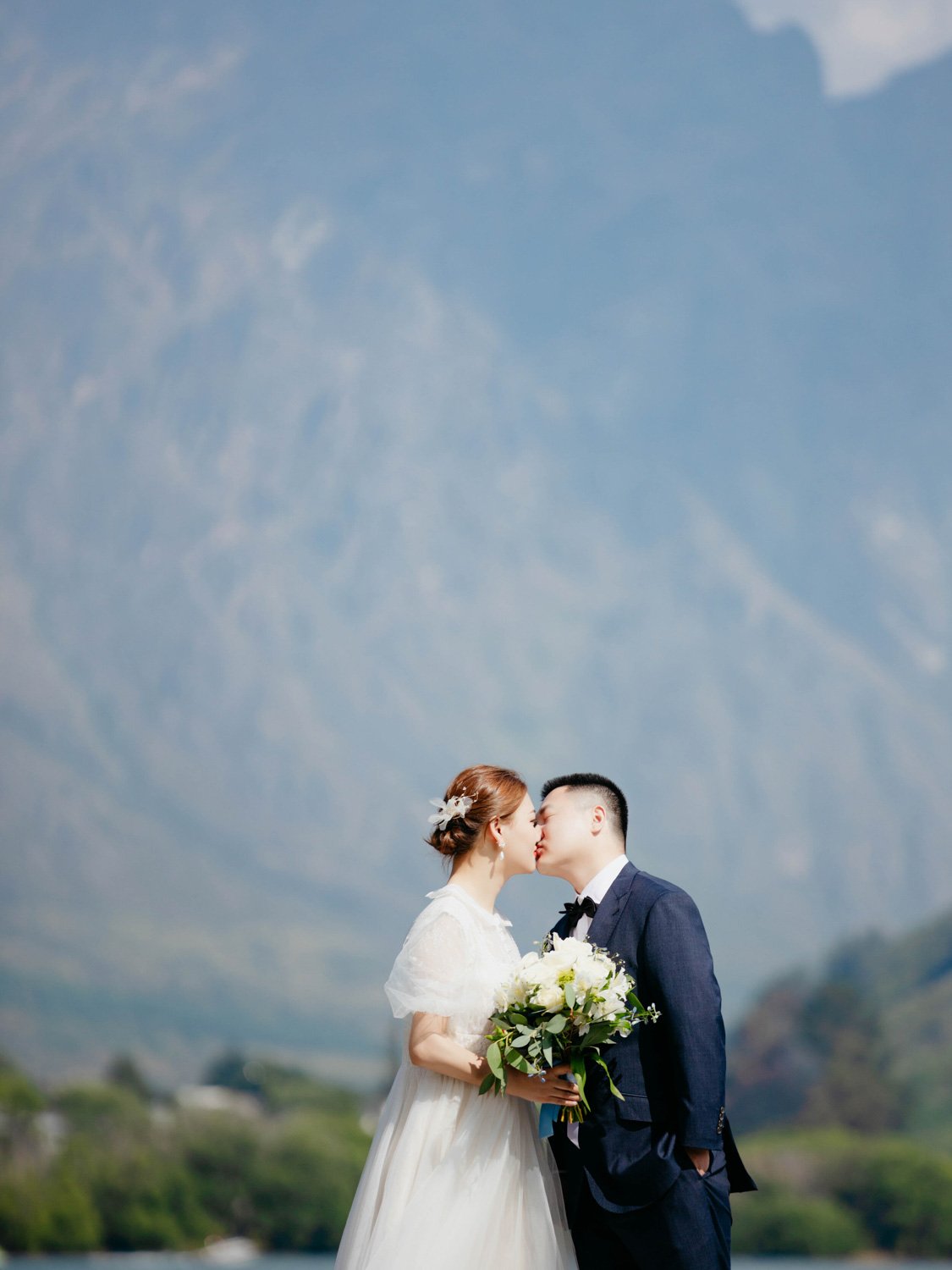 Queenstownn Canyons Lodge outdoor wedding elopement photographer Panda Bay Films-19.jpg