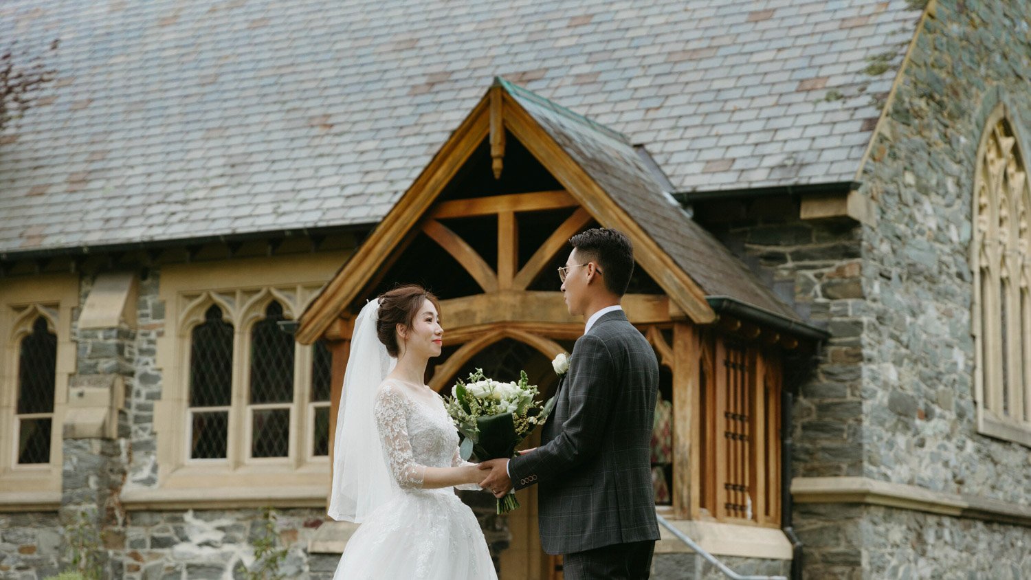 Queenstownn St Peter's Anglican Church wedding elopement photographer Panda Bay Films-26.jpg