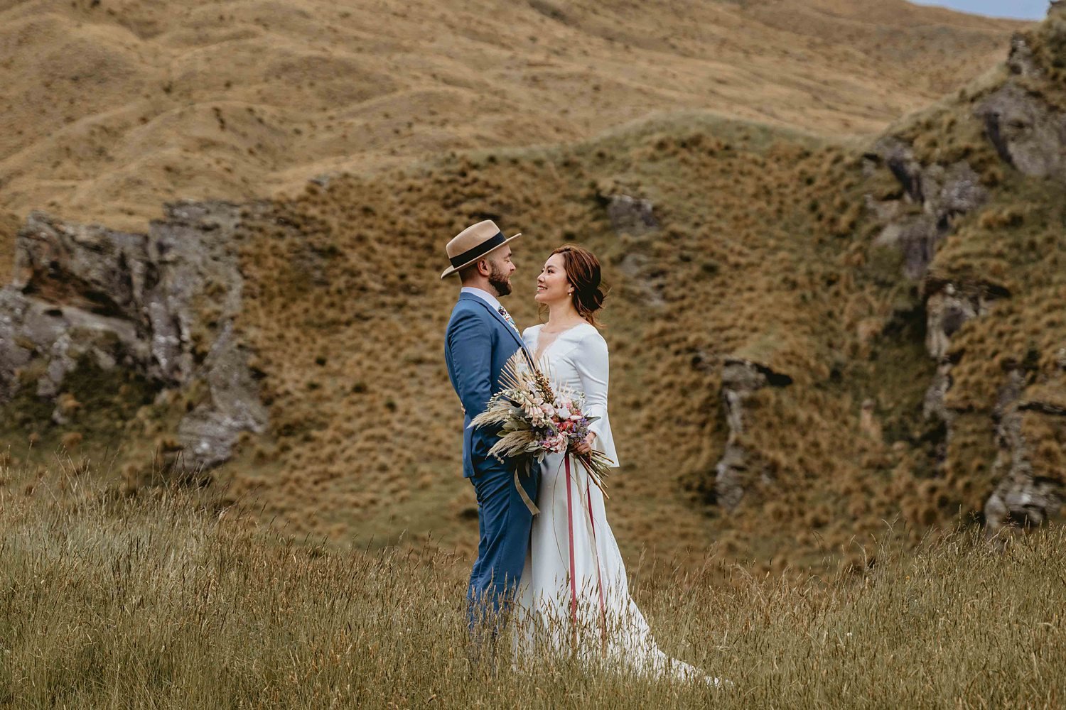 Ollie & Ritz |Panda Bay Films Wedding Photographer Queenstown New Zealand  Elopement Pre Wedding and Heli-Wedding Photography_-19.jpg