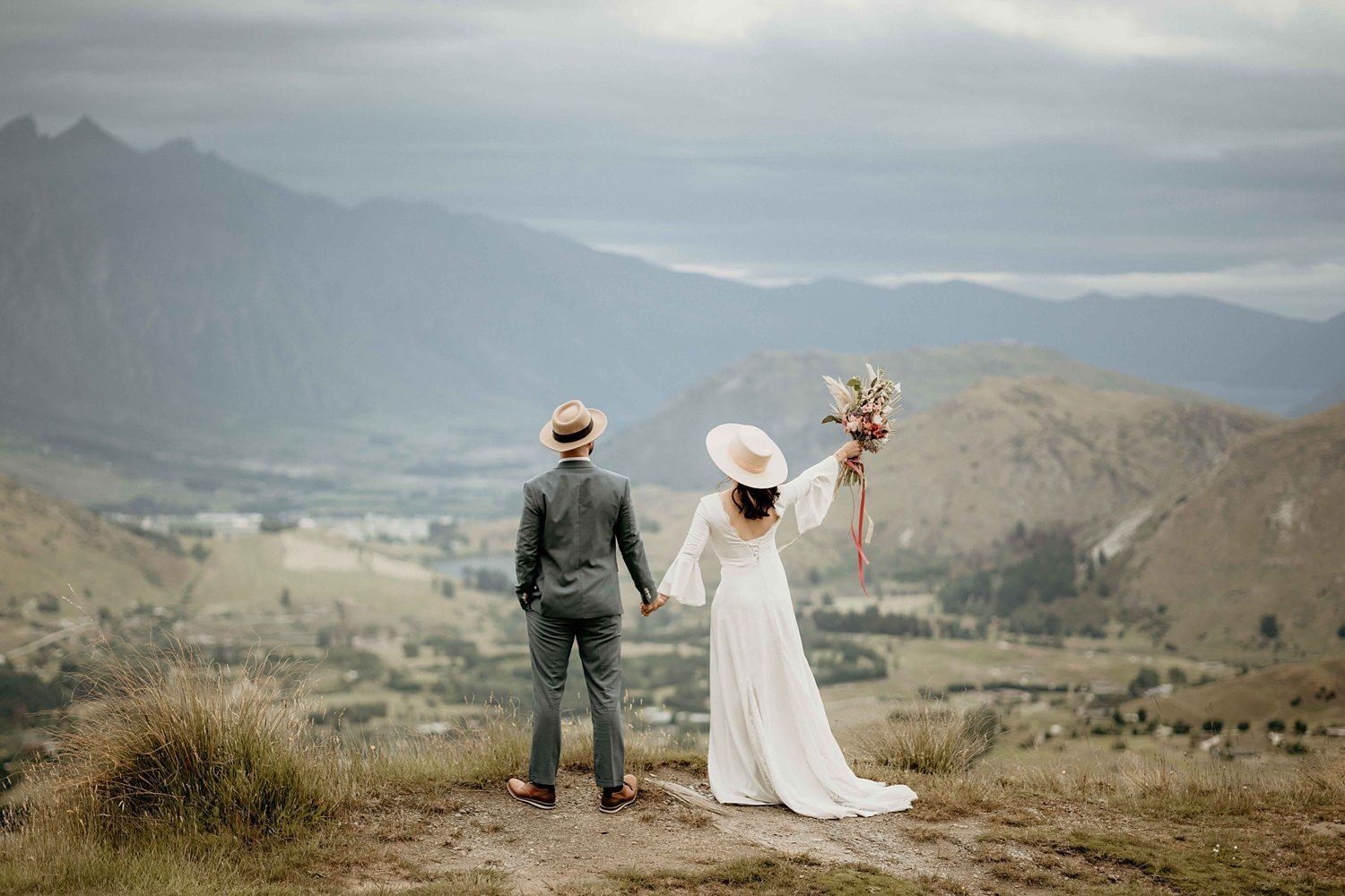 Ollie & Ritz |Panda Bay Films Wedding Photographer Queenstown New Zealand  Elopement Pre Wedding and Heli-Wedding Photography_-103.jpg