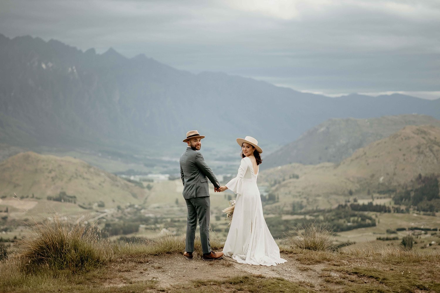 Ollie & Ritz |Panda Bay Films Wedding Photographer Queenstown New Zealand  Elopement Pre Wedding and Heli-Wedding Photography_-104.jpg