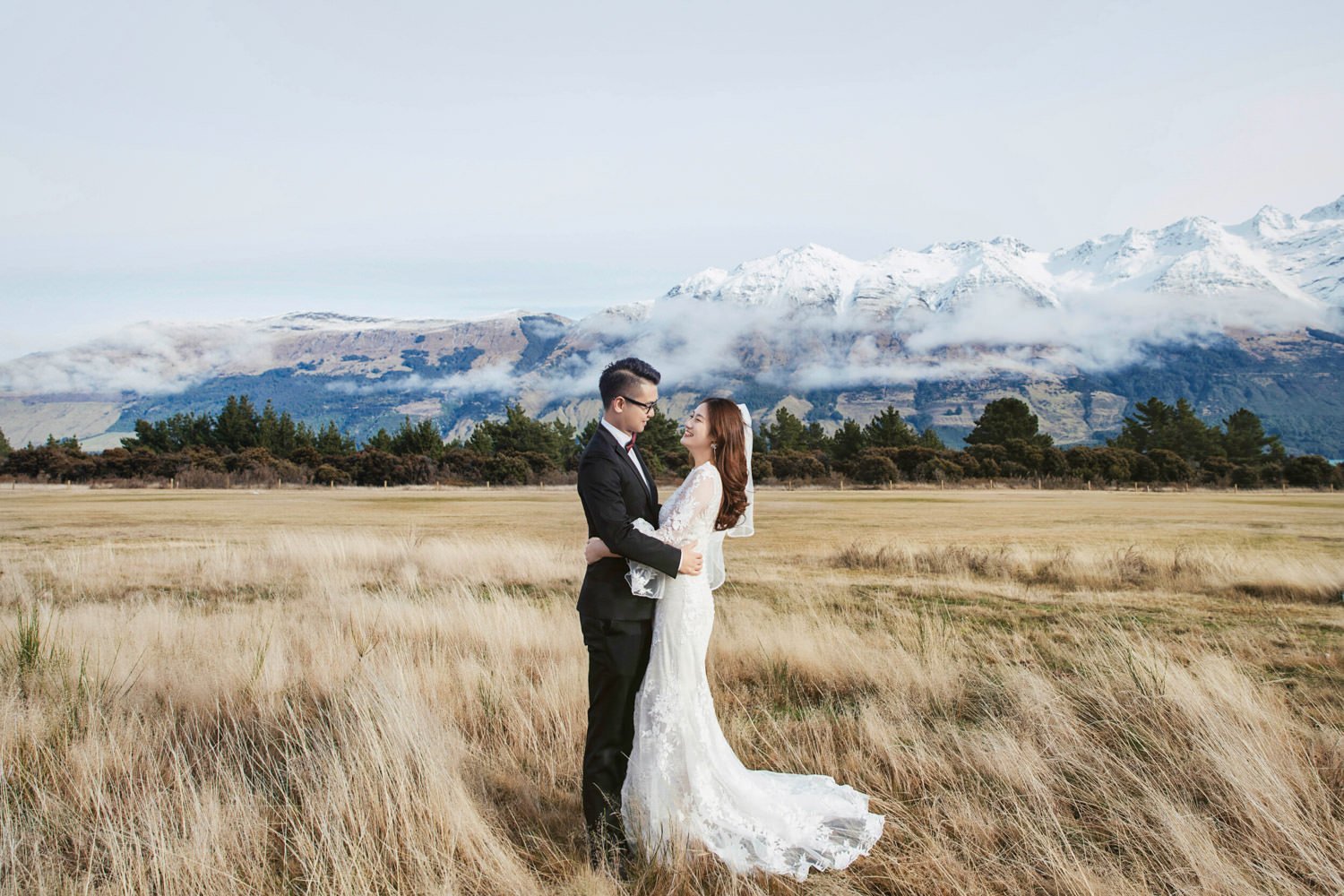 Heli+pre+wedding+elopement+photographer+Panda+Bay+Films+queenstown+glenorchy+xiaoma-2.jpeg