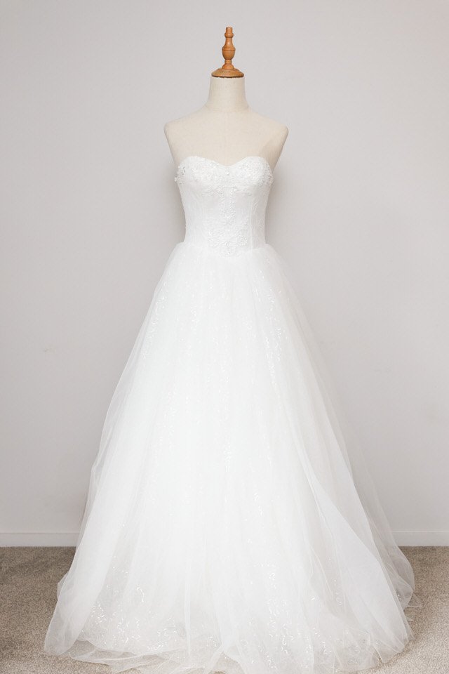 Queenstown wedding dress hire-gowns hire-2-1.jpg