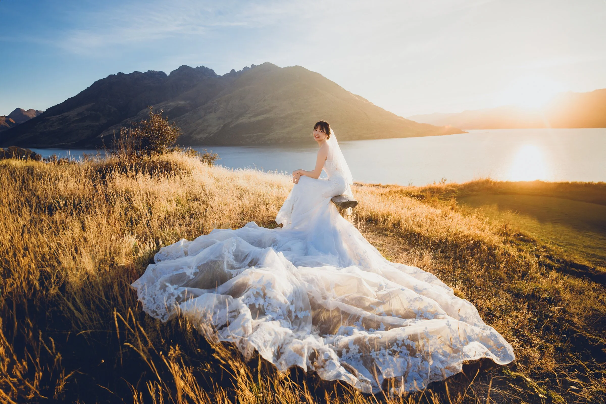IMGC2624Panda Bay Films Pre Wedding Photographer Queenstown New Zealand _.jpg