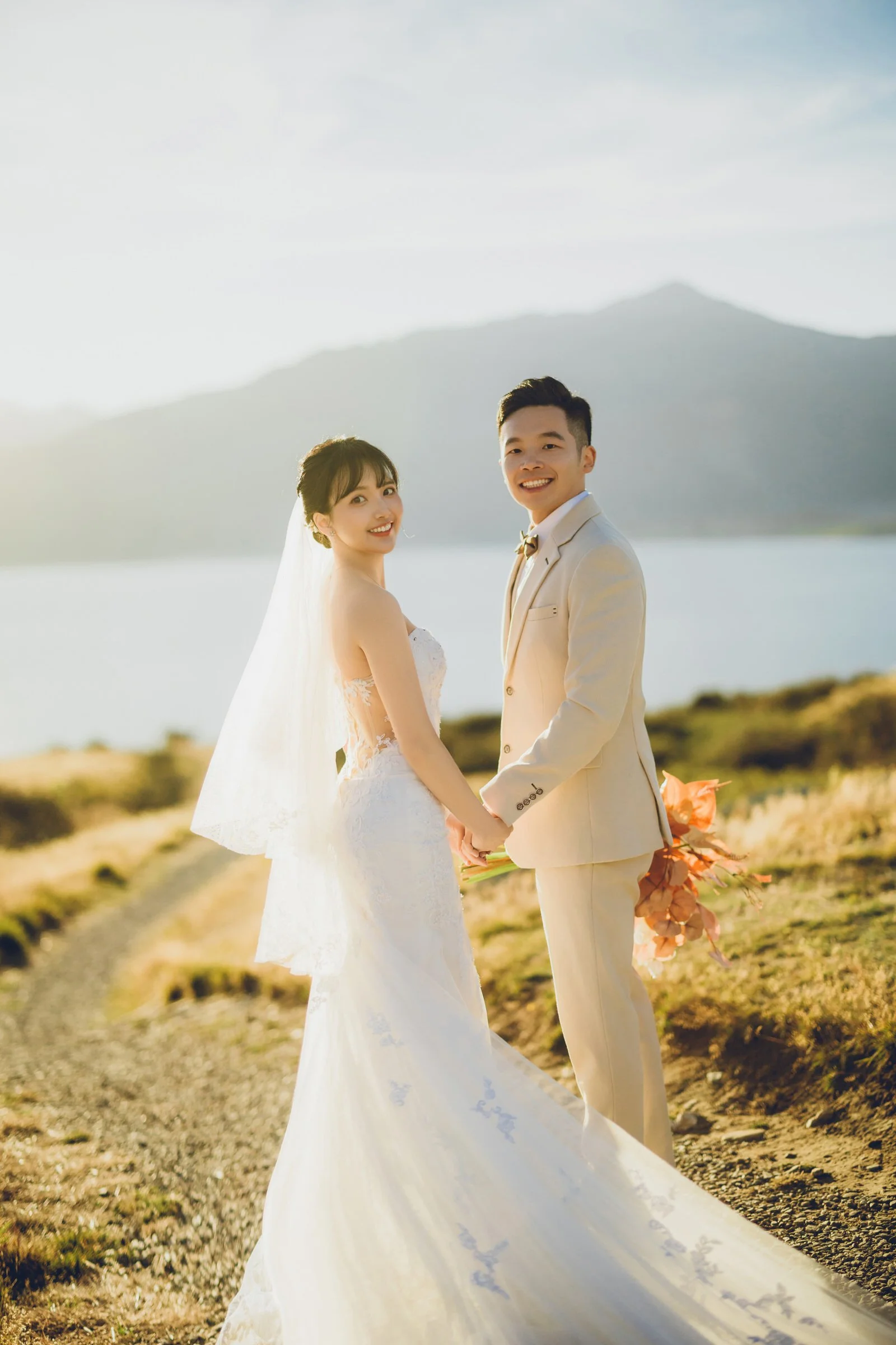IMGC2265Panda Bay Films Pre Wedding Photographer Queenstown New Zealand _.jpg
