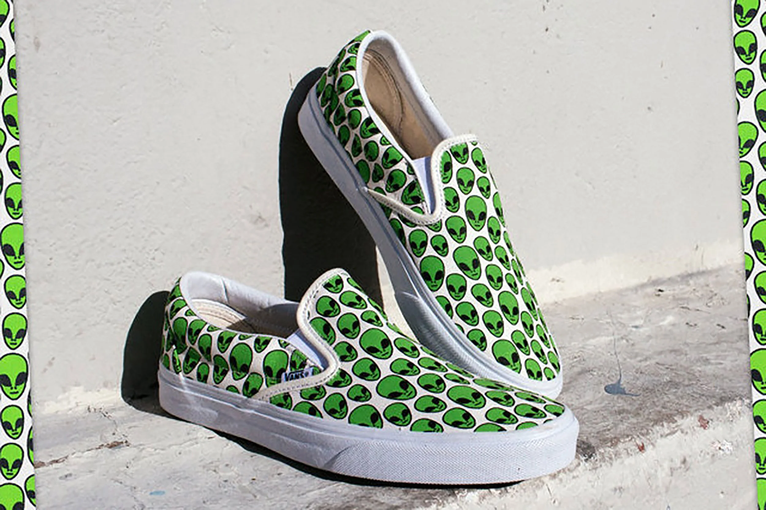 alien vans slip on