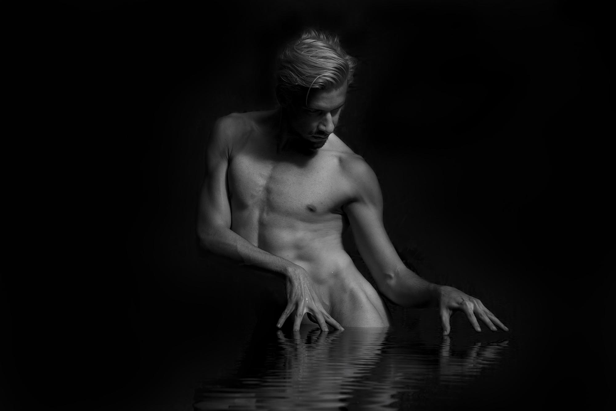 Loughlan Prior @prior_visual