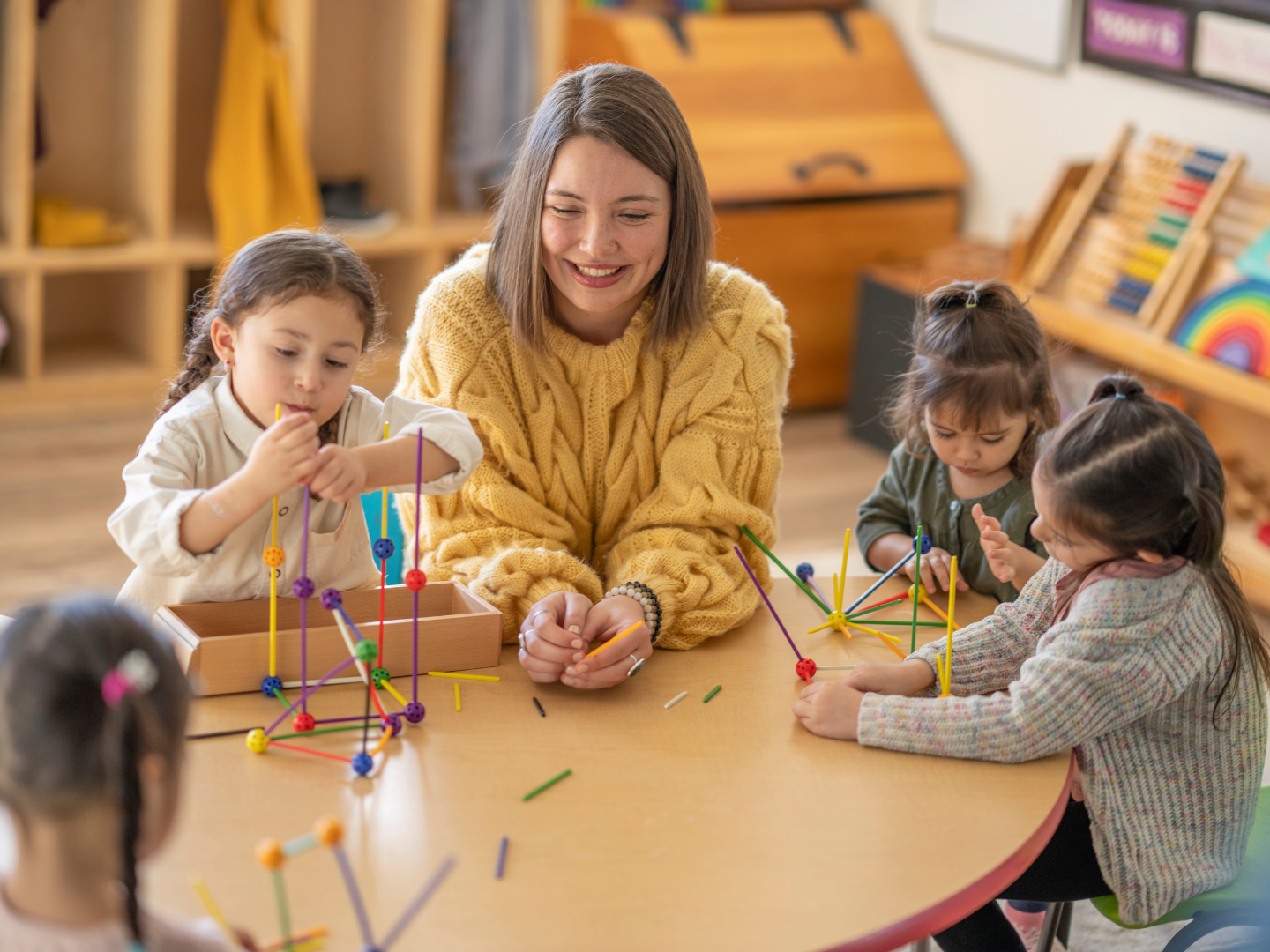 VKMK - Der Kitaverband begrüßt neues Berliner Bildungsprogramm: Mehr Struktur, Kinderrechte und Praxisnähe