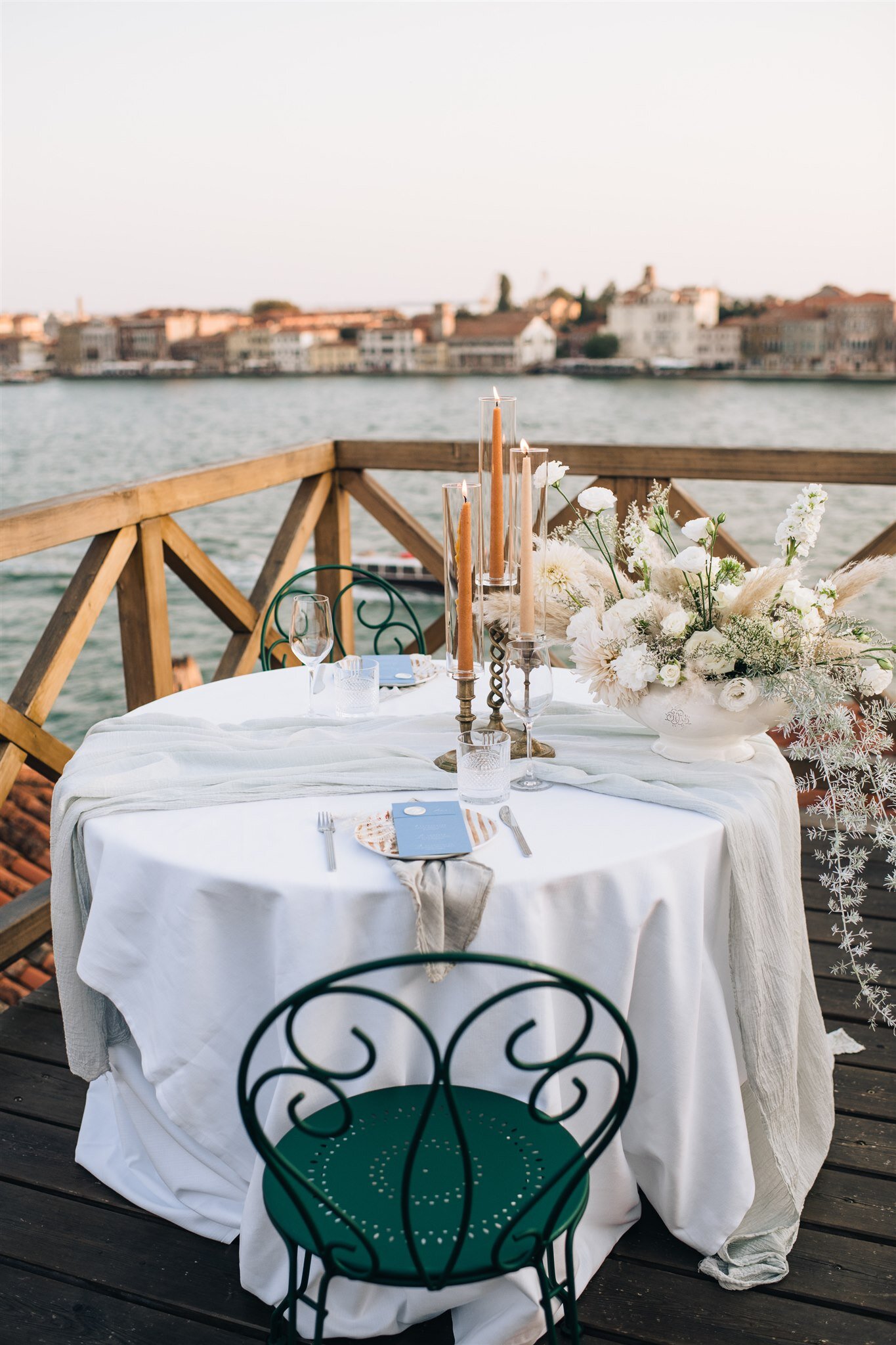 Venice wedding photographer dinner-1.jpg