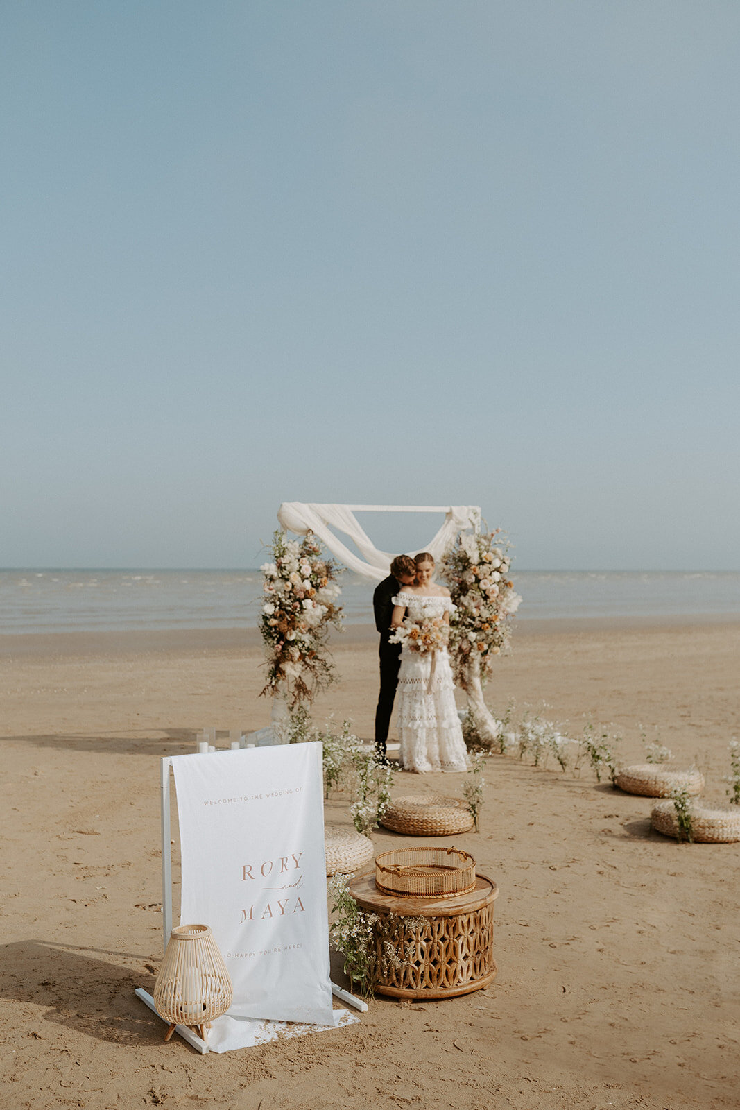 Chloe-Ely-Photography-Beach-Elopement-Francesca-Rob-97.jpg