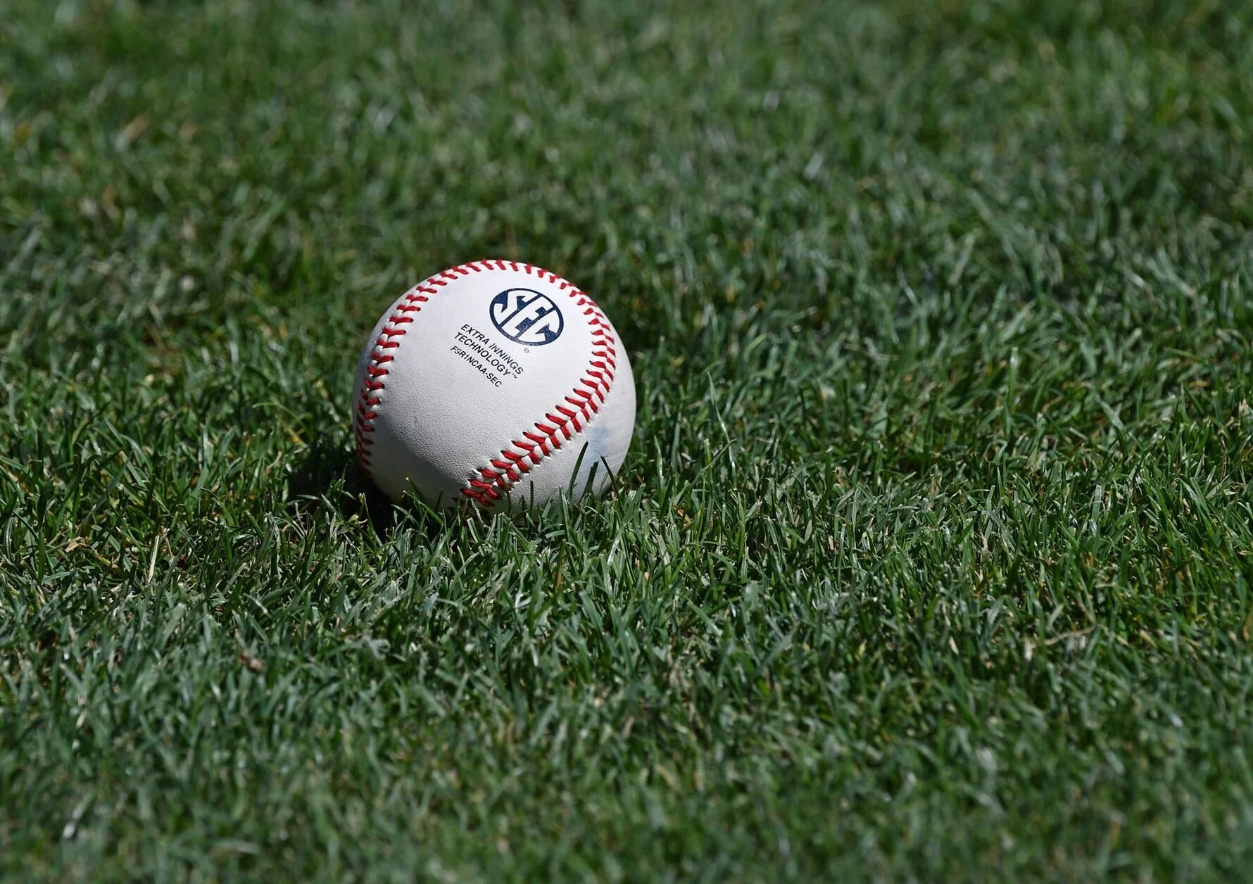 Source: SEC Extends Suspension Of Games To April 15, Ends Practice