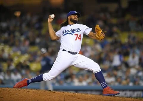 MLB Players Adjust To No Fans In The Stands In 2020