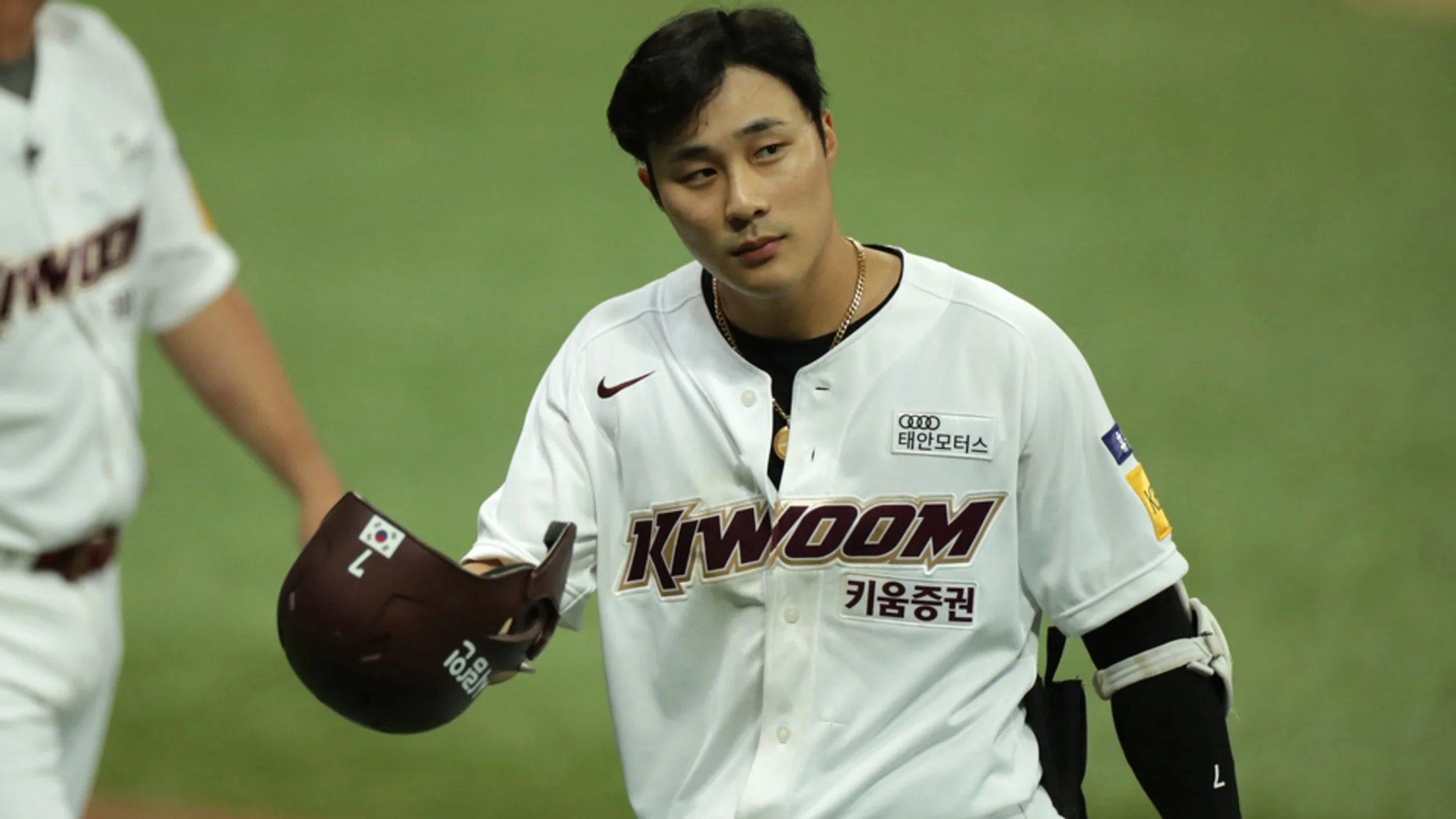 Reports: Padres ink South Korean star Kim