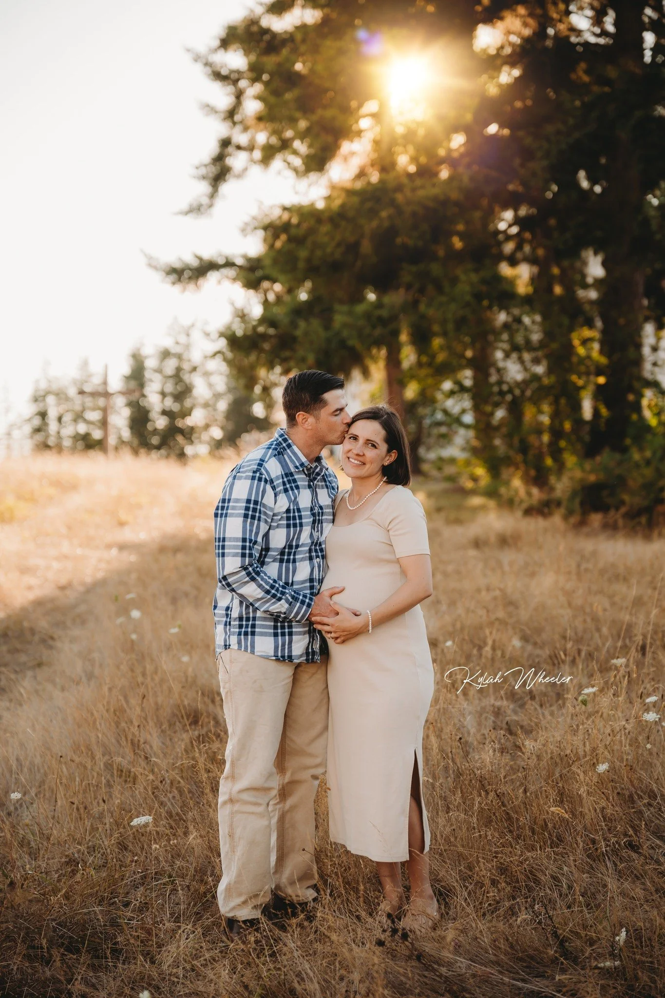 I might be on vacation but that wont stop me from posting beautiful photos! These two were just the sweetest!! 

kylahwheelerphotography.com
.
.
.
#goldenhour  #baby #seattlephotographer #seattlematernityphotographer #seattlefamilyphotographer #mater