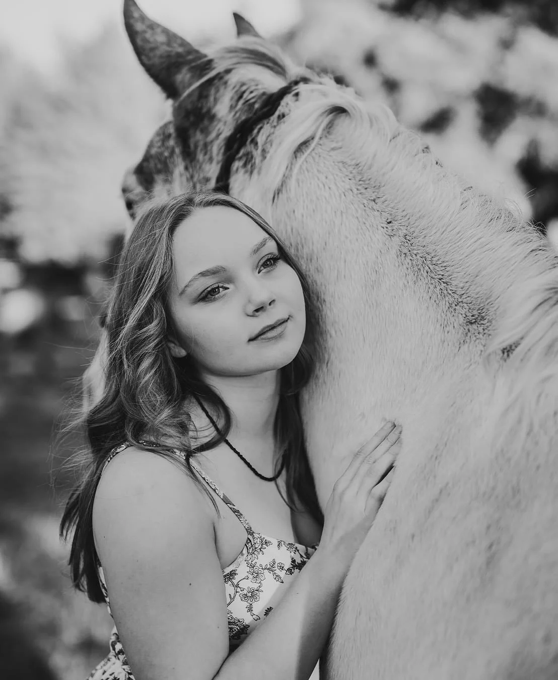 Grace + her beautiful Ripley 💙 🌙 

#sweetsixteen #horses #girlandherhorse #horsegirl #dreamy #goldenhour #washingtonequinephotographer #washingtonphotographer