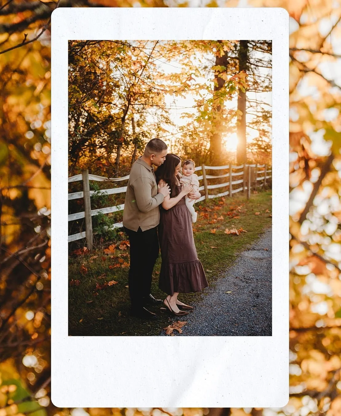 Golden hour + purple mountains + the smiliest baby 🌞🗻💜

#goldenhour #themountainisout #mountrainier #family #happy #familyphotographer #washingtonstatephotographer
