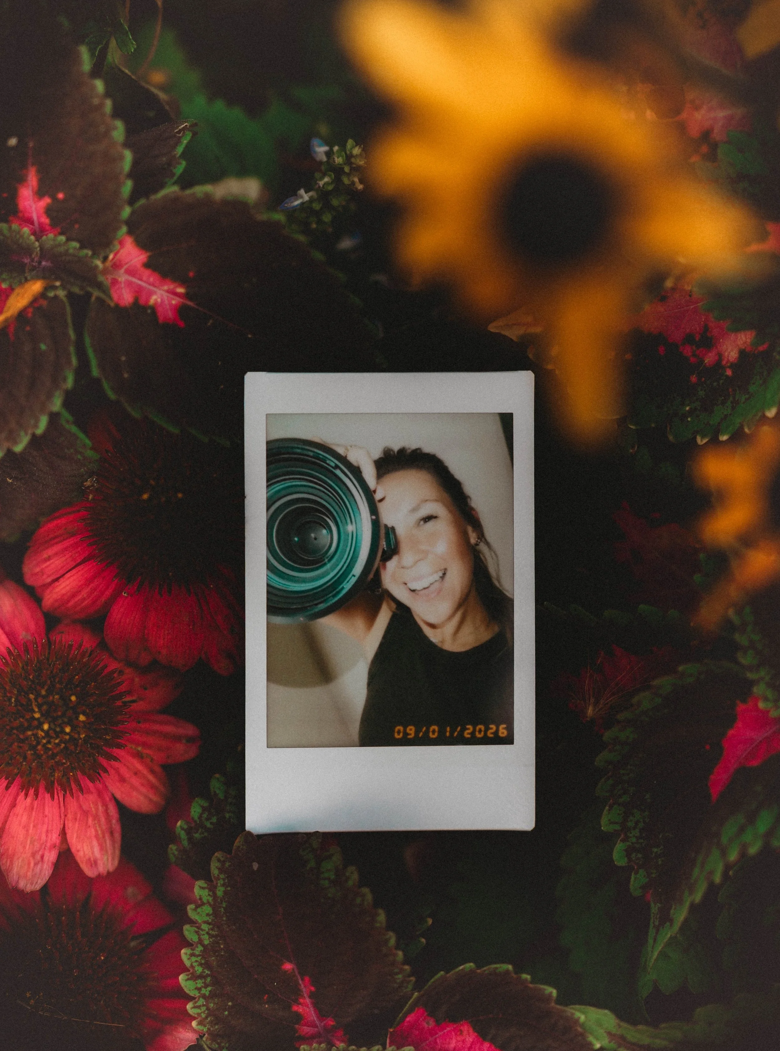At the end of every session, the very last photo I take is with my Fujifilm Instax camera- and you get the cutest little Polaroid to take home! 📸

I&rsquo;ve always had a lil&rsquo; somethin&rsquo;-somethin&rsquo; for the kiddos at the end of their 