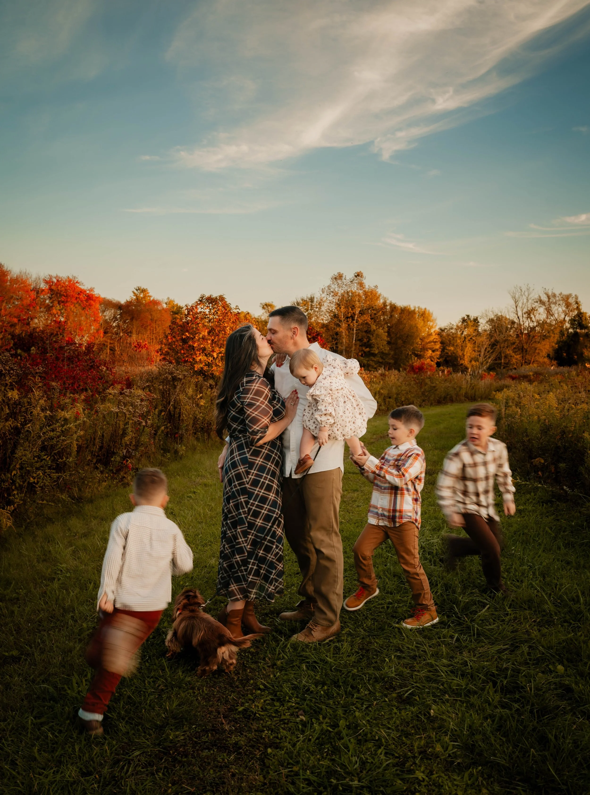 There's magic in the chaos 😍

#burlingtoncountyphotographer #westamptonphotographer #westamptonnjphotographer #westamptonfamilyphotographer #burlingtoncountyfamilyphotographer #jbmdlfamilyphotographer