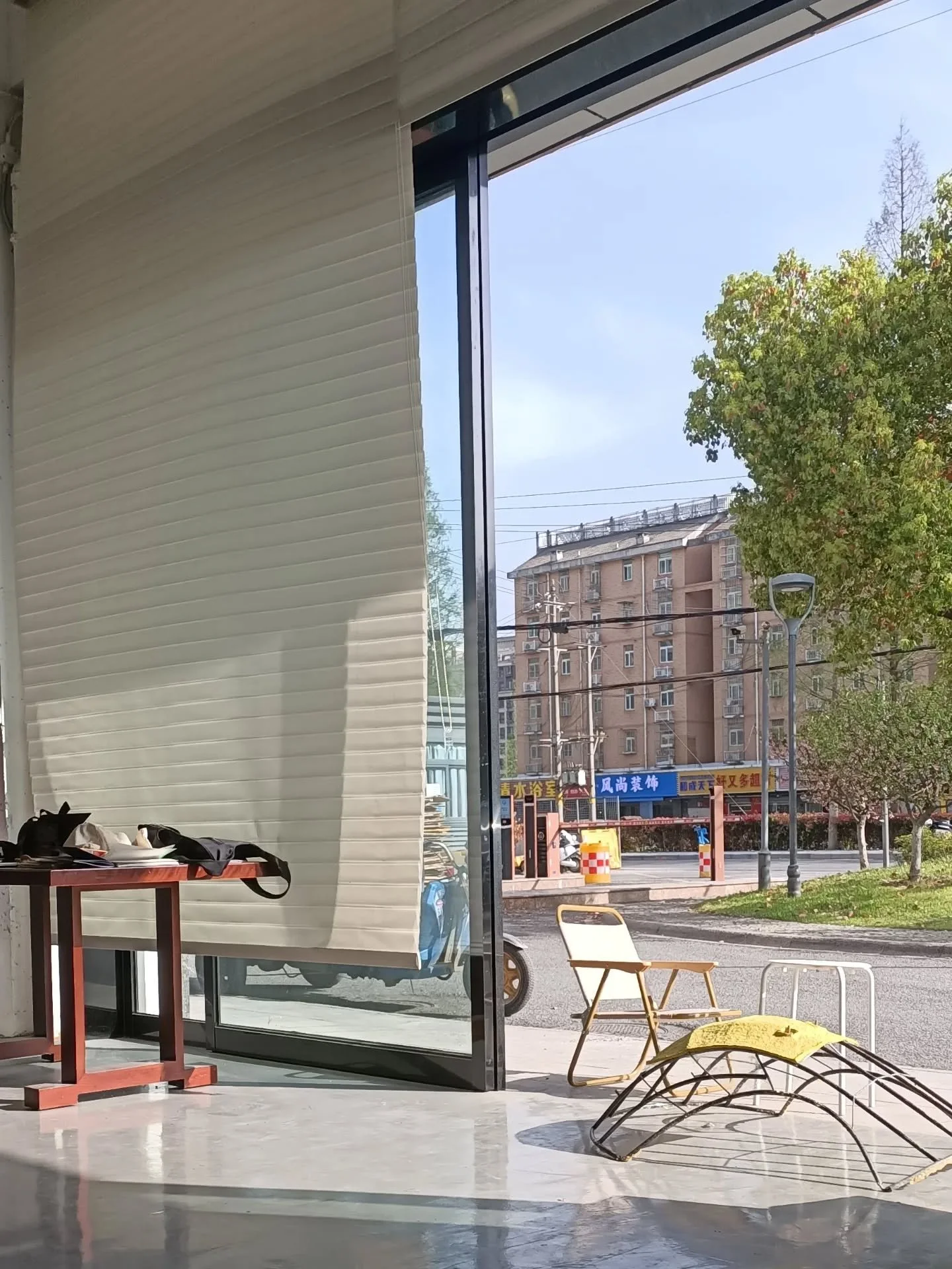 Here is my lovely studio for a little while, here in Cina. Come and find me!

Thank you @sixi_museum 🌸