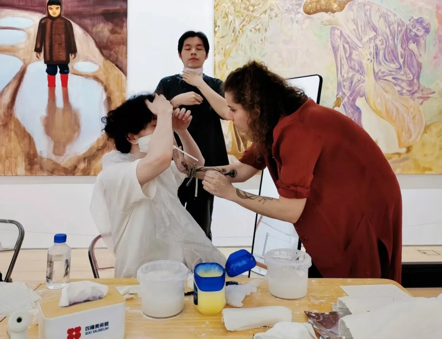 Thank you to everyone who came yesterday to my residency workshop "Soft Armour: Matter, Memory, Release", it was a real joy working with you all and I am looking forward to sharing some filming soon by @guzhongsheng.
Special thanks to @sixi