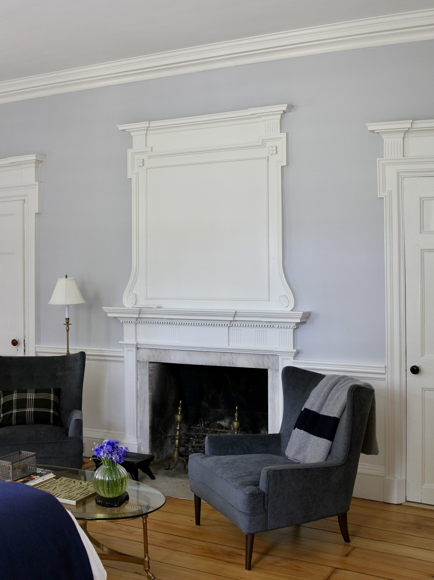 Room One Of the nine fireplaces at Kenmore Hall, the most impressive may well be in room one, with an original overmantel panel featuring exquisitely detailed hand carved woodwork. Comfortable armchairs for reading.
