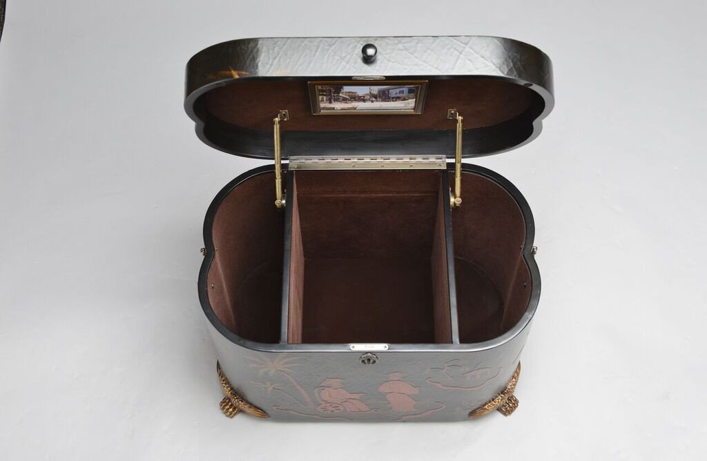 Dynasty_Life_Chest_Inside_Removed_Shopify_1024x1024.jpg