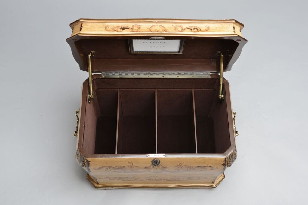Florence_Life_Chest_Inside_Removed_Shopify_1024x1024.jpg