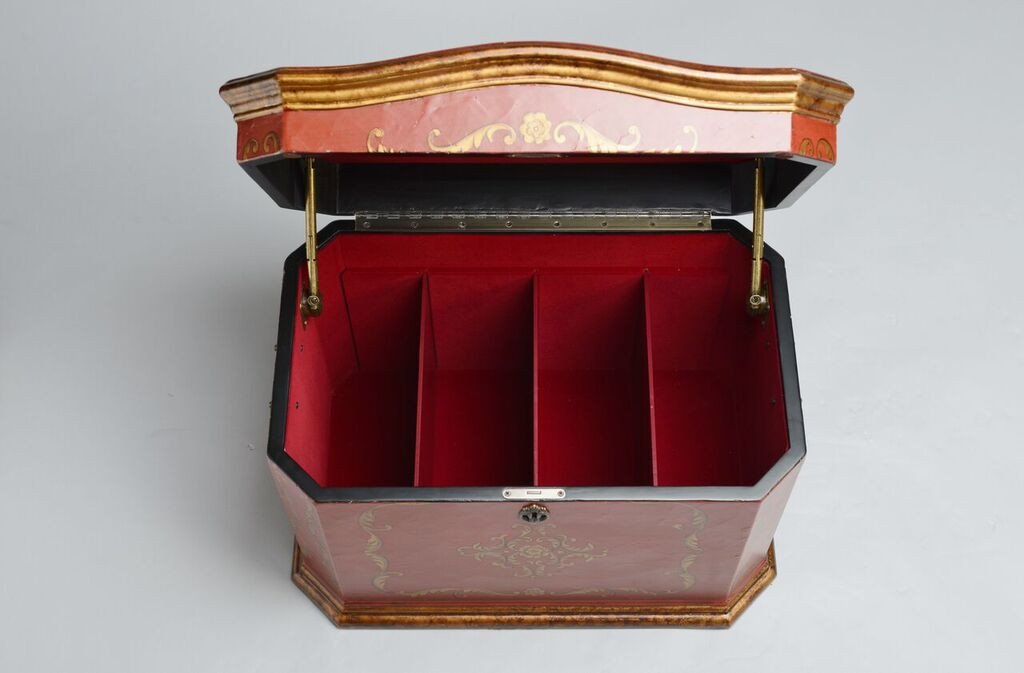 Sicilian_Life_Chest_Inside_Removed_Shopify_1024x1024.jpg