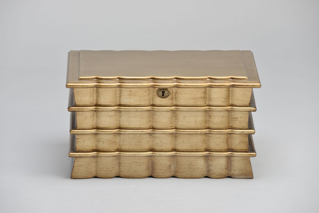 Regent_Memory_Closed_Front_Shopify_1024x1024.jpeg