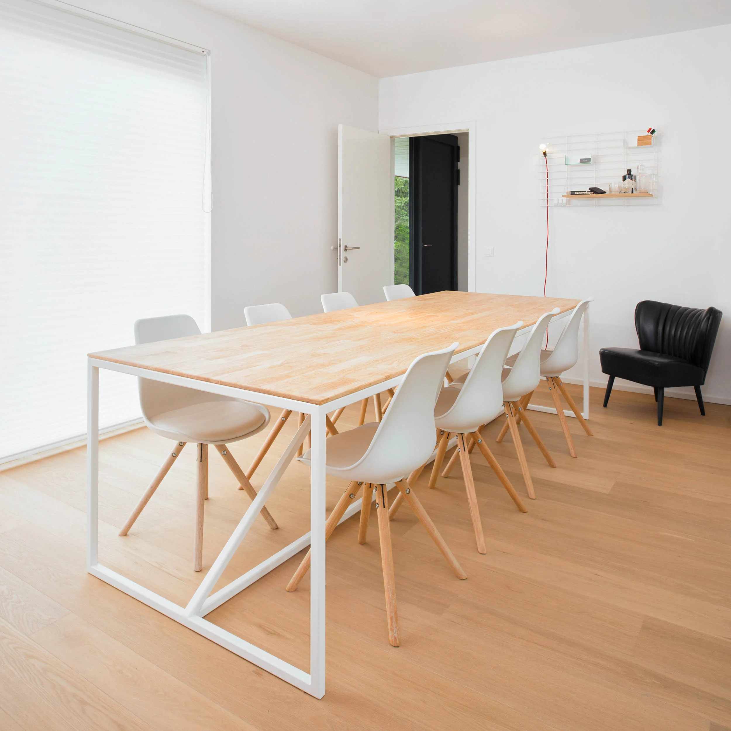 Table by Fermetti // photography: Maarten Stappaerts