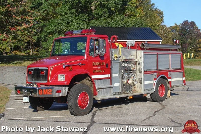 08E2 - 1998 Freightliner FL80/KME 1250/1000